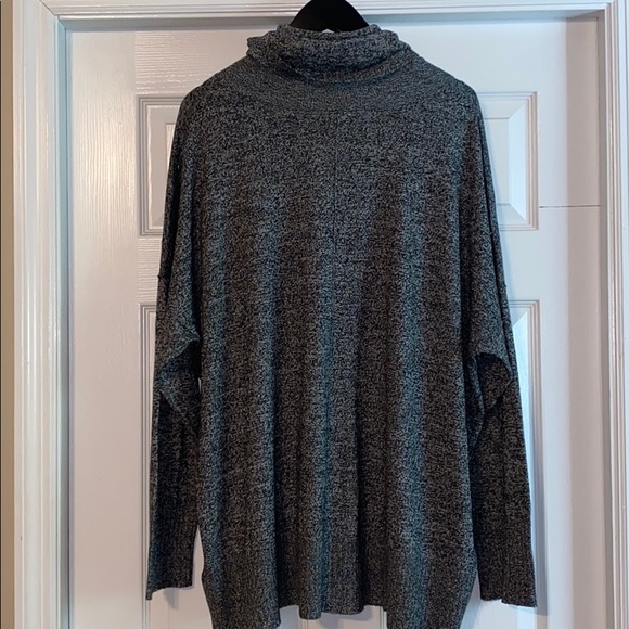 Paraphrase 3X charcoal heather cowl neck sweater. NWOT - Picture 4 of 5